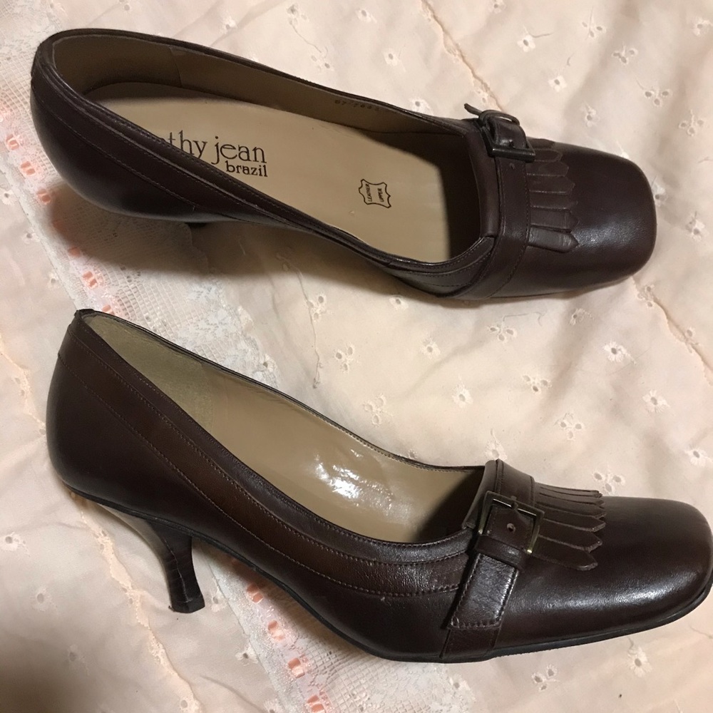 Cathy Jean Brown Heels